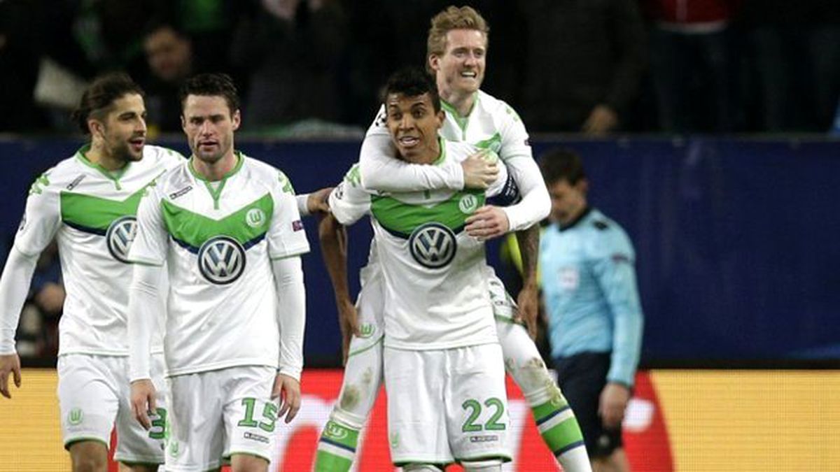 Wolfsburg Kendini Sıkmadı!