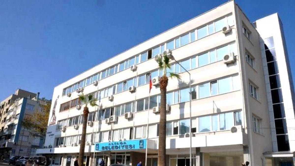 Aliağa Belediyesi\'nden Ahşap Malzemesi Alımı