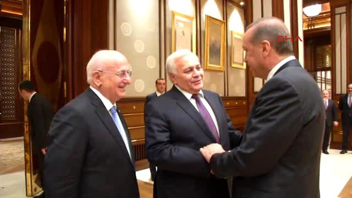 Azerbaycan Milli Meclis Başkanı Oktay Asadov Cumhurbaşkanlığı Sarayı\'nda