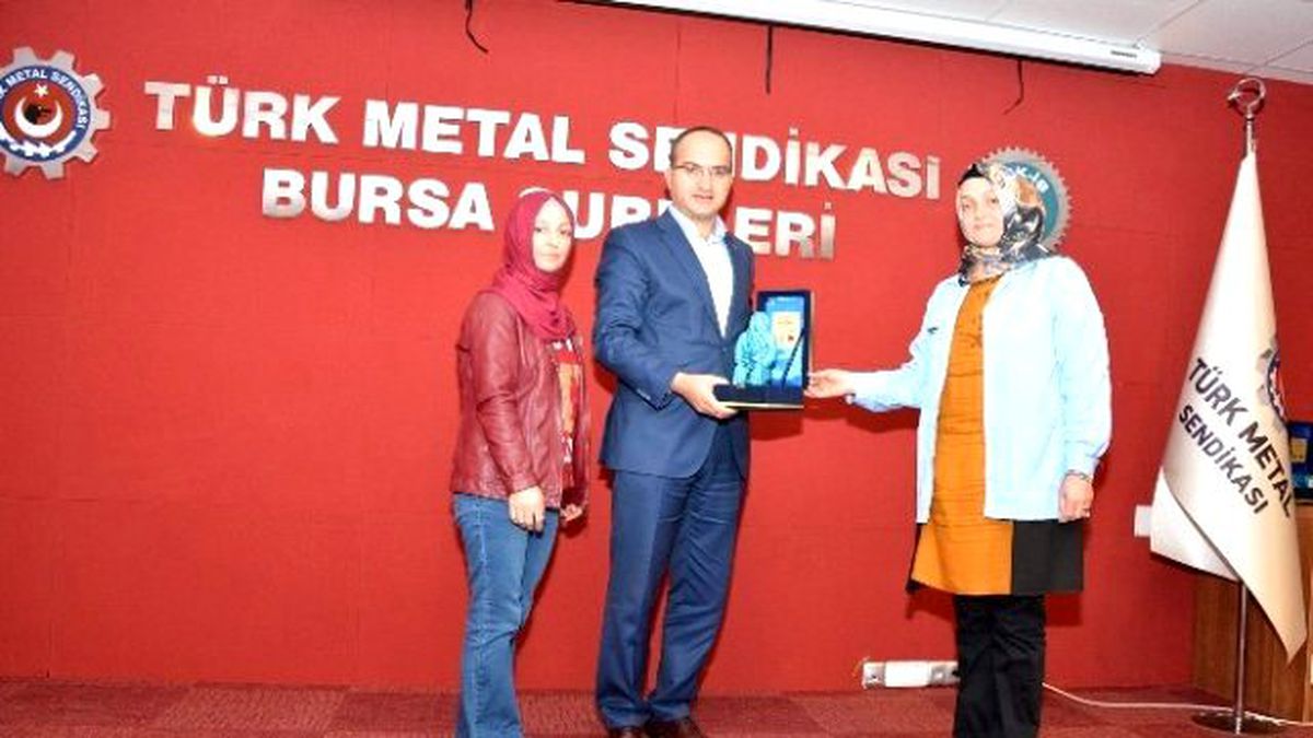 Başkan Özkan\'a \'Farkındalık Ödülü\'