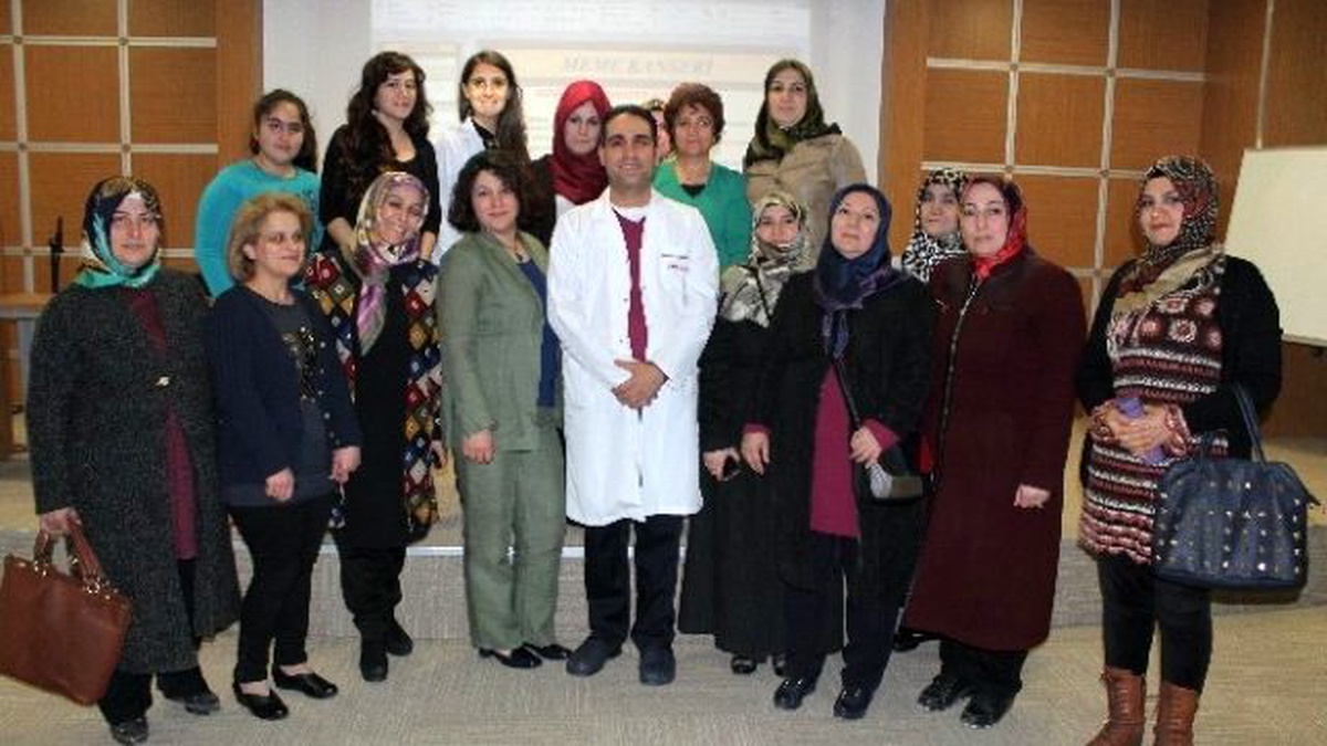 Elazığ\'da Kursiyerlere Sağlık Semineri Verildi