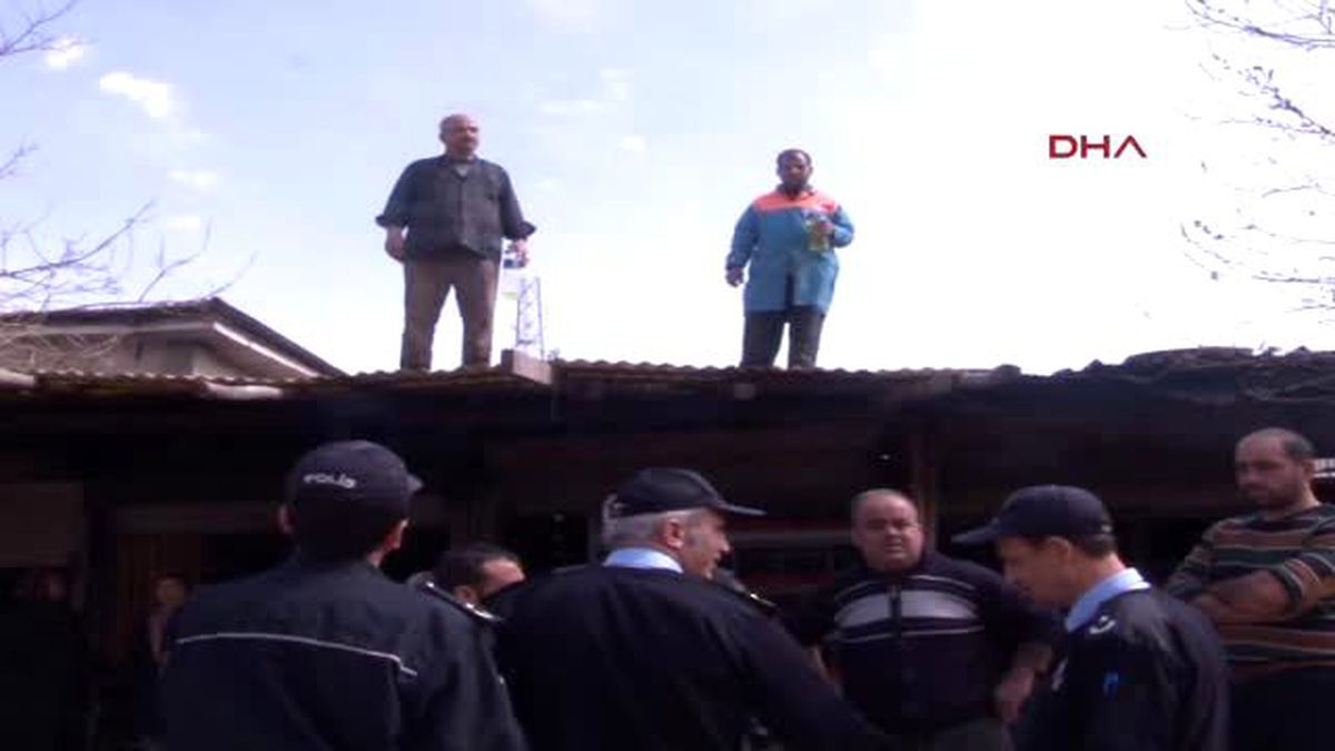 Gaziantep\'te Baraka Tahliyesinde Gerginlik