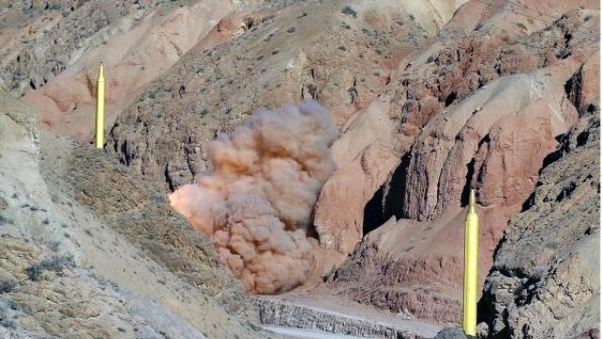 İran: Füze Denememiz Nükleer Anlaşmaya Aykırı Değil