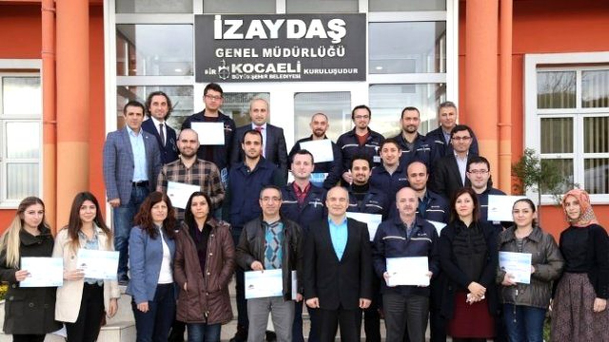 İzaydaş Akademi 25. Dönem Mezunları Verdi