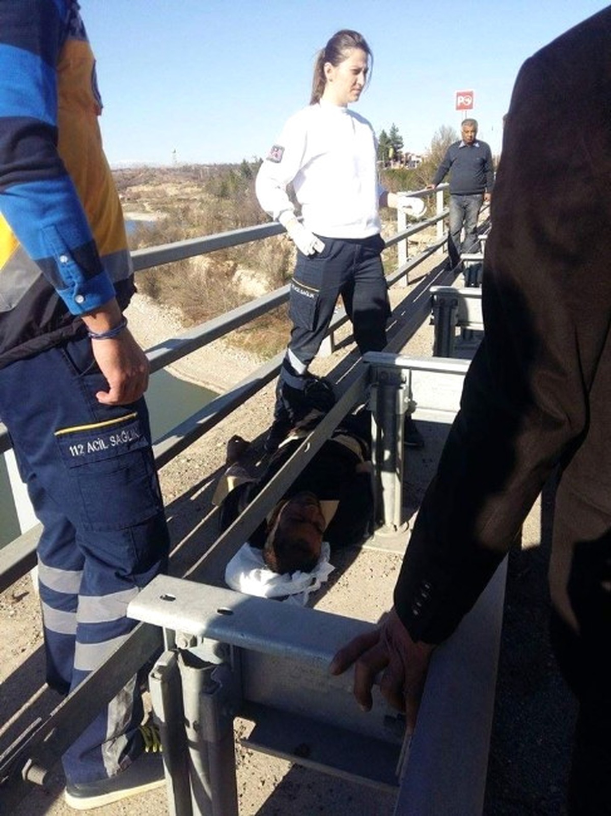 Malatya\'da İntihar Etmek İsteyen Şahıs Son Anda Kurtarıldı