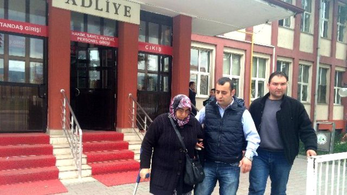 Kuş Gübresiyle Yetişen Hint Keneviri Davasından Anne ile Oğluna Beraat