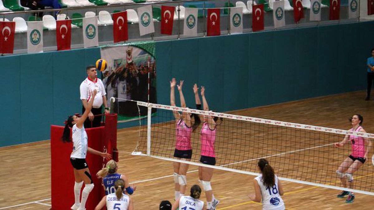 Manisa\'nın Sultanları El Ele Play-Off\'a