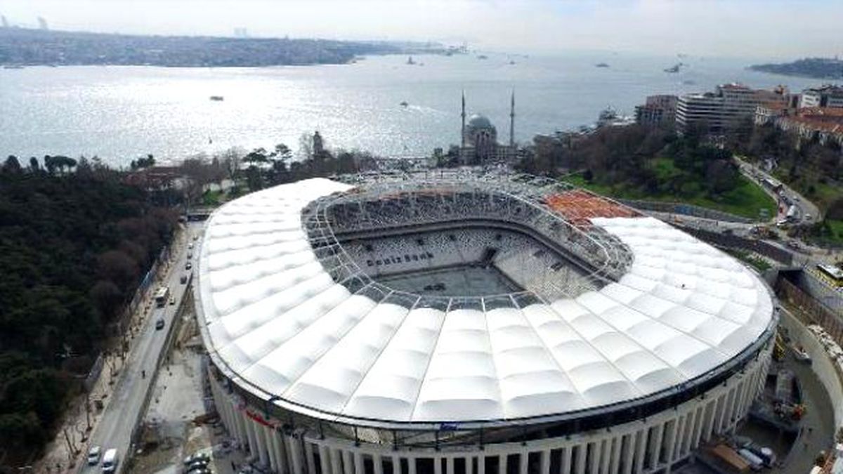 Vodafone Arena'da Çim Döşeme Çalışmaları Başlayacak