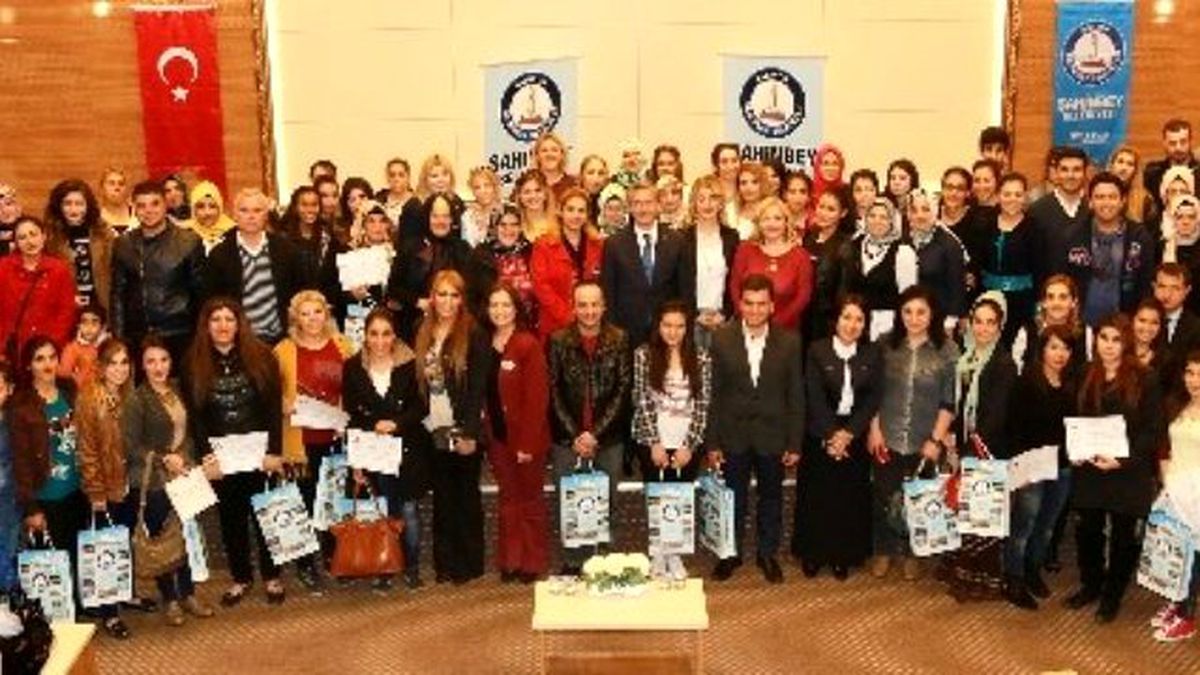 146 Kursiyere Sertifikaları Verildi