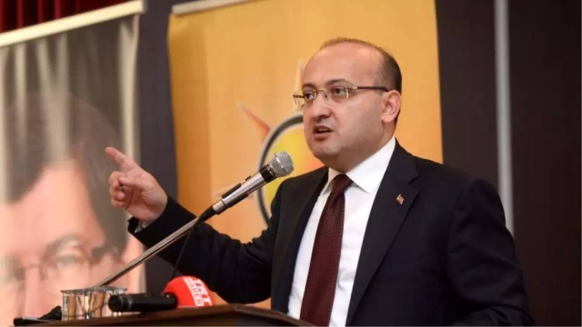 Akdoğan\'dan, Kılıçdaroğlu\'nun \'6 Milyarı Verelim Mülteciler AB\'de Kalsın\' Sözlerine Tepki