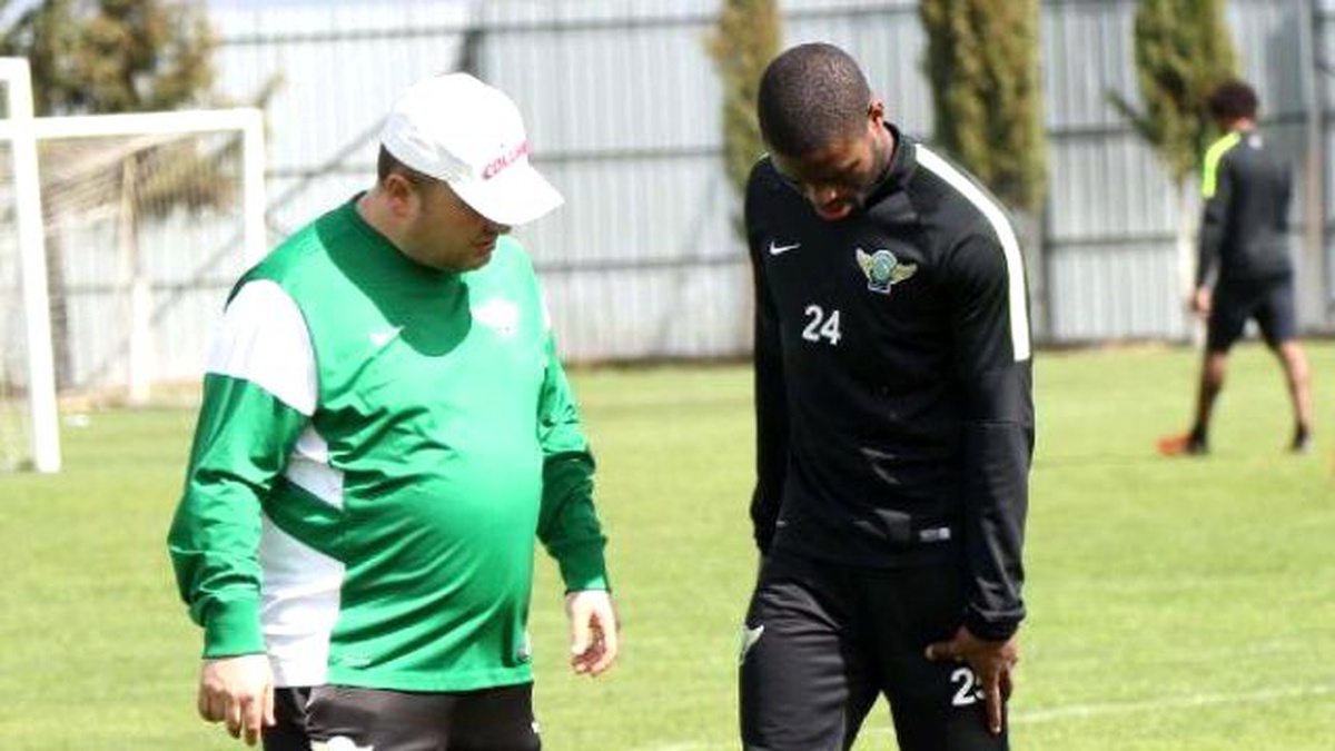 Akhisar Belediyesporda Sami\'nin Sakatlığı Nüksetti