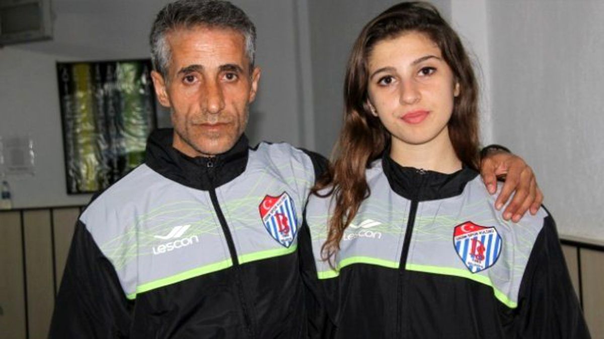 Babasının İzinden Gidiyor