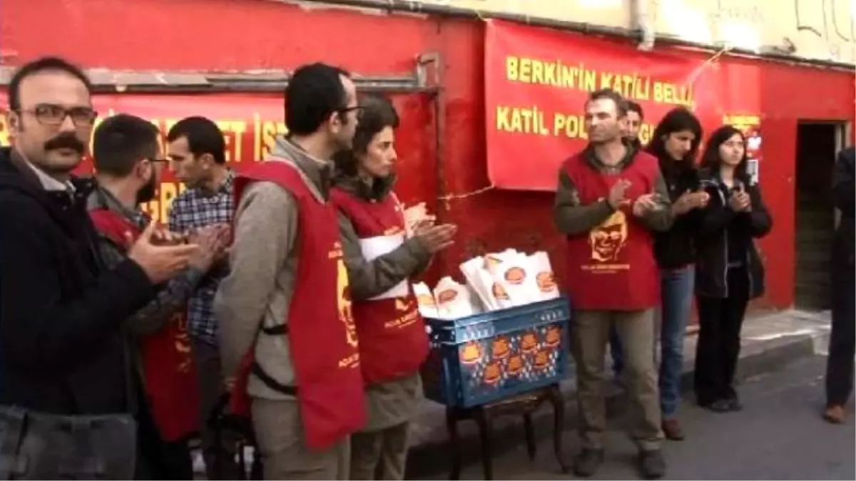 Berkin Elvan Vurulduğu 1000\'inci Günde 1000 Ekmek Dağıtıldı