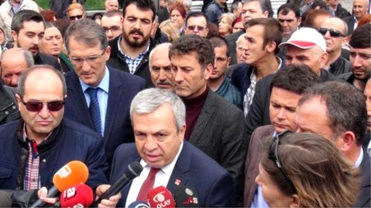 Bursa\'da CHP\'lilerden, Terör Konusunda Hükümet Hakkında Suç Duyurusu