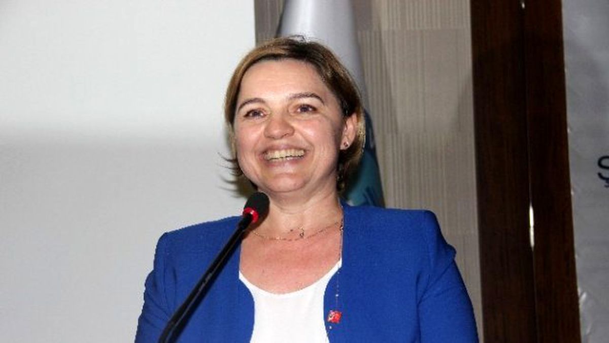 CHP\'li Böke, İskenderun\'da Kadınlarla Buluştu