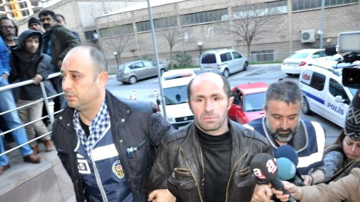İzmir'de Havaya Kaldırılıp Yere Çarpılan Suriyeli Çocuk Sır Oldu