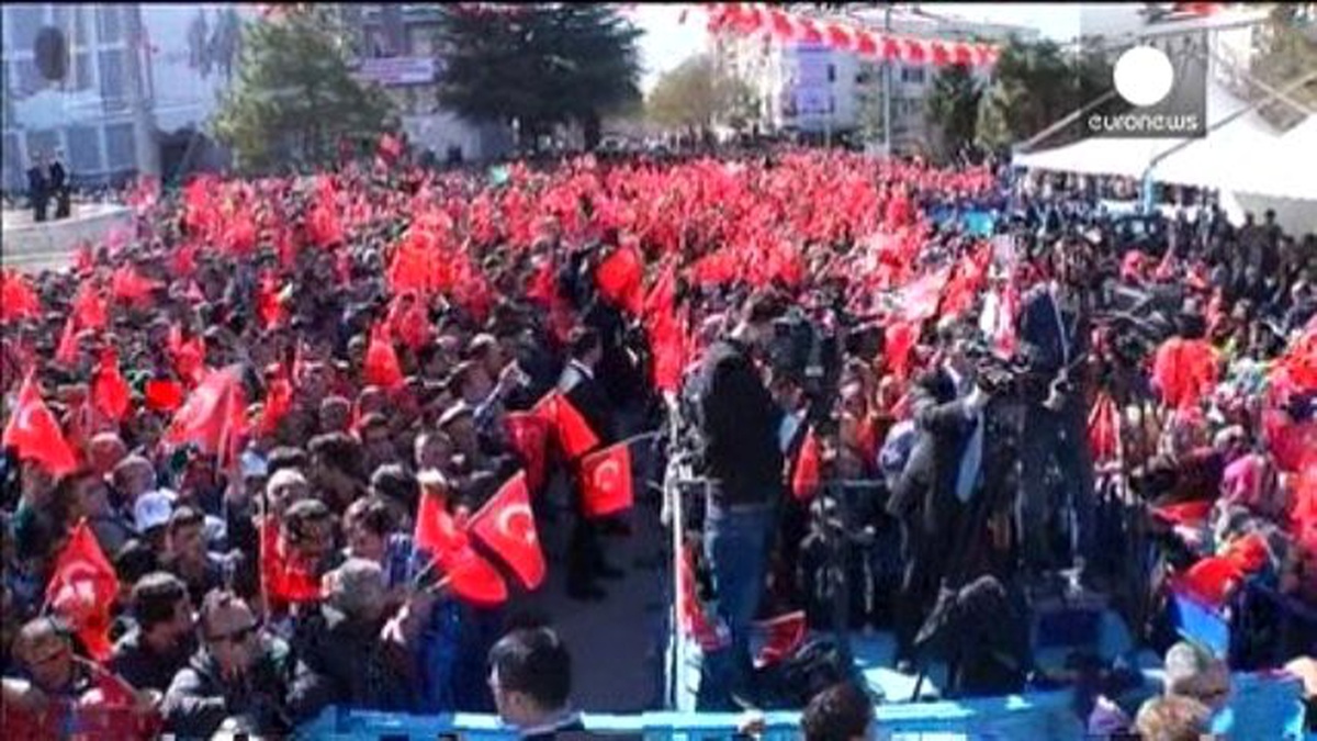 Erdoğan: "Anayasa Mahkemesi Anayasayı Hiçe Saydı"