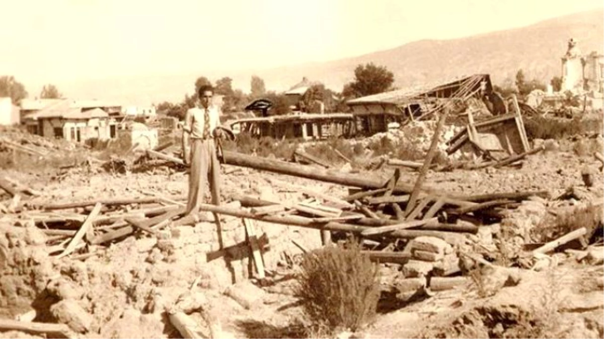 Erzincan Depremi\'nin 24. Yılı