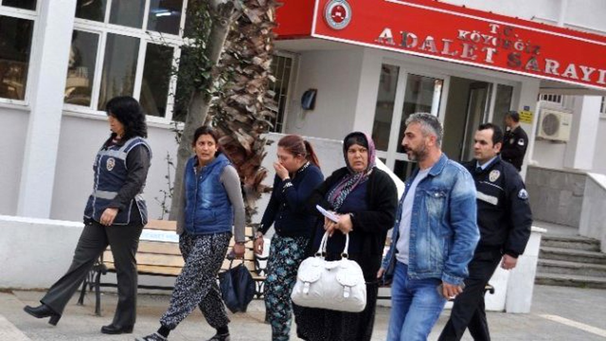 Huylu Huyundan Vazgeçmedi Üç Kadın Yine Tutuklandı