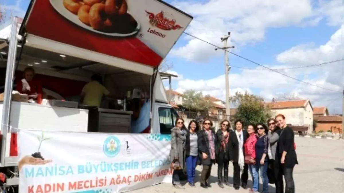 İki Bin Badem Fidanı Toprakla Buluştu