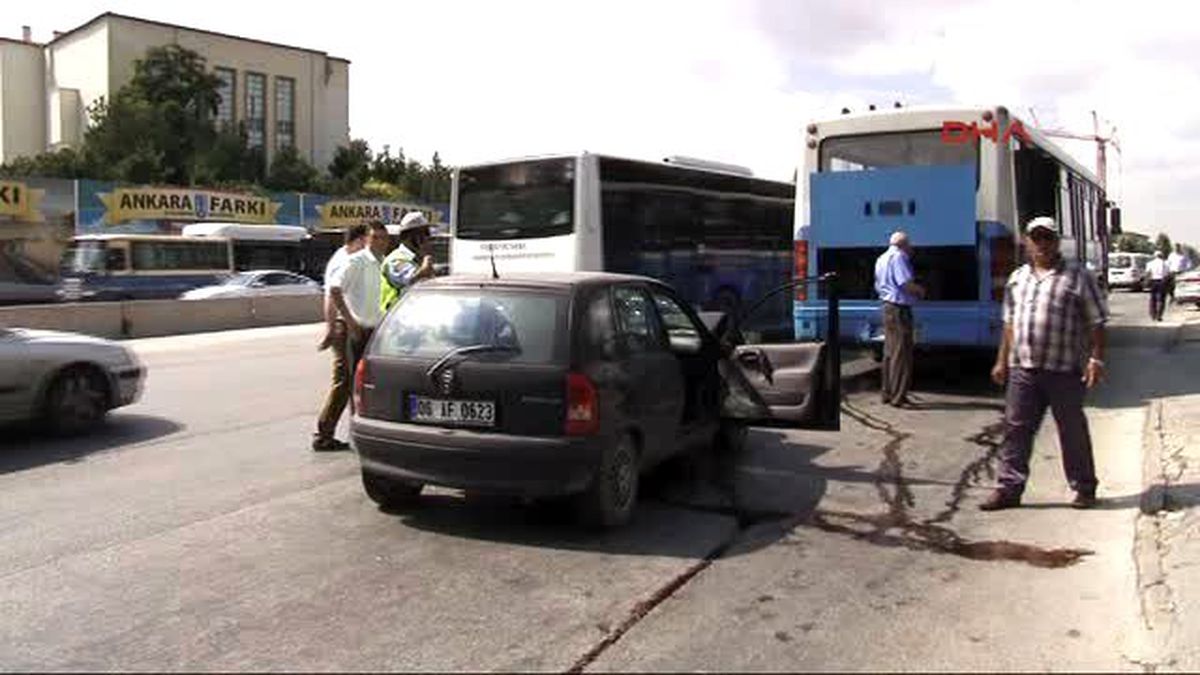 Kayseri'de 2 Otobüs Çarpıştı; 1 Ölü, 30 Yaralı