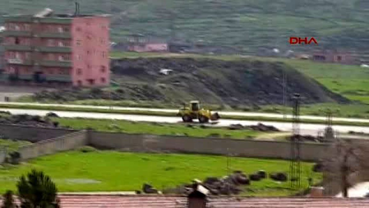 İdil'den Askerler Ayrıldı, İş Makineleri Geldi