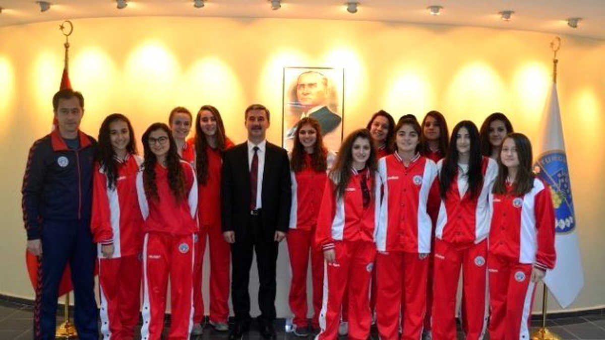 Turgutlu Belediyespor Başarısı Şampiyonlukla Taçlandı