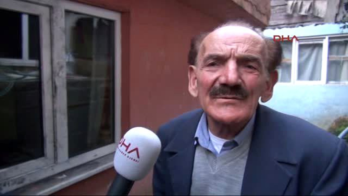 Zonguldak\'ta Maskeli Soyguncular Emekliyi Döverek Parasını Gasp Etti