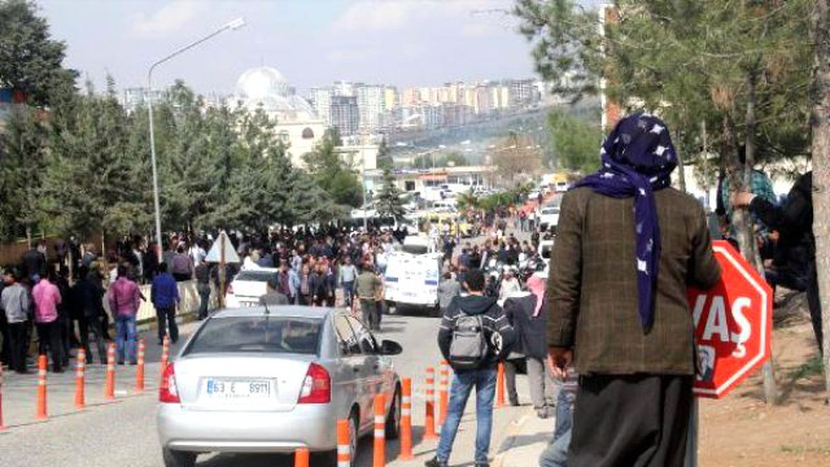 Acil Serviste Yaralı Görme Gerginliğine Biber Gazlı Müdahale
