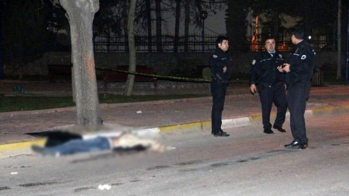 Aşırı Hız Can Aldı: 1 Ölü 3 Yaralı