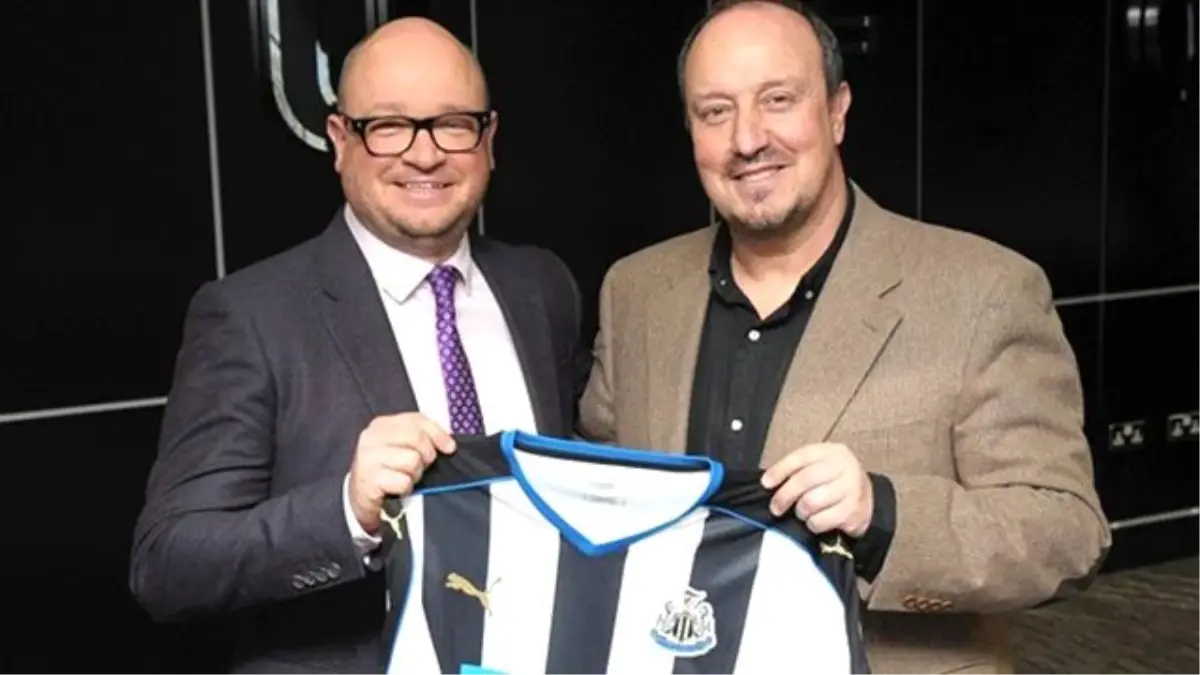 Benitez, Newcastle\'a İmzayı Attı