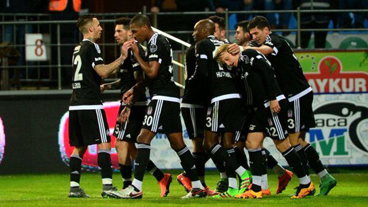 Beşiktaş, Çaykur Rizespor'u 2-1 Mağlup Etti