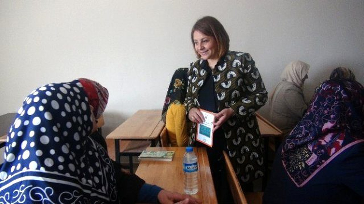 Büyükşehir Belediyesinden Kadınlar İçin Okuma Yazma Kursu Kampanyası