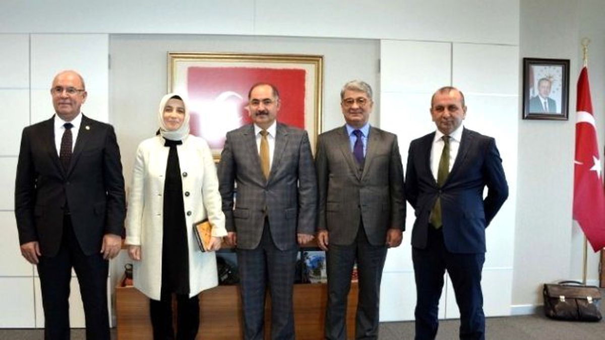 Cumhurbaşkanı Başdanışmanlarından Rektör Şimşek'e Ziyaret