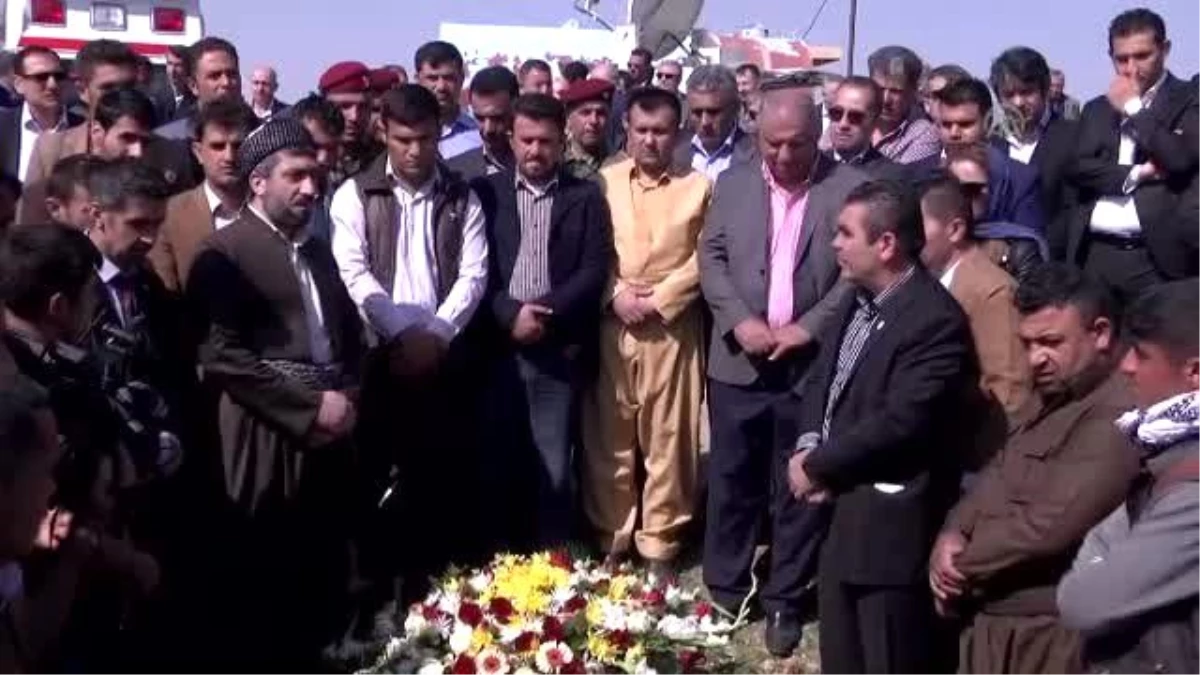 Kürt Siyasetçi Kaya\'nın Cenaze Töreni
