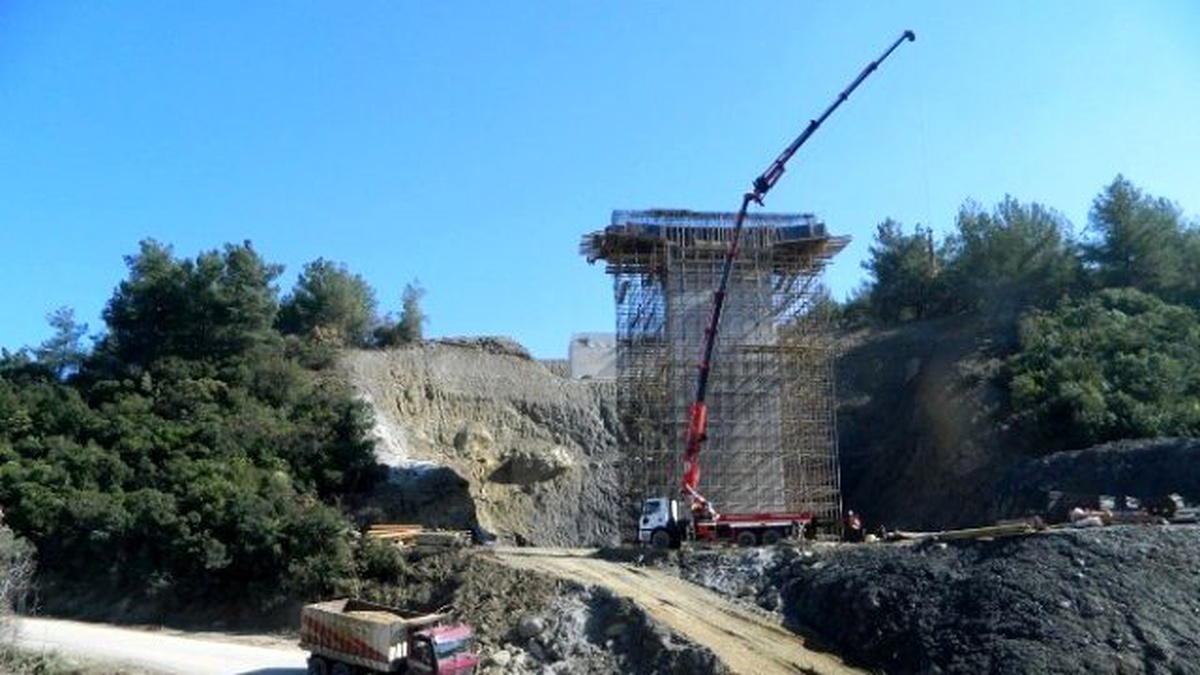 Mudanya Gemlik Çevre Yolunda Çalışmalar Hızlandı