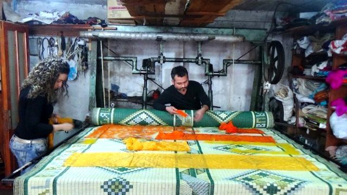 Keçeye Hayat Vererek Dünyaya Tanıtıyor