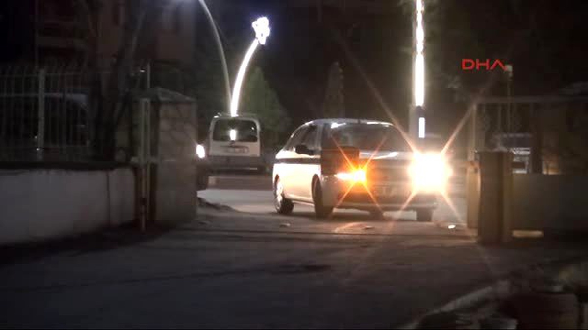 Tokat Atm\'ye Kart Kopyalama Cihazı Koyanlar Yakalandı