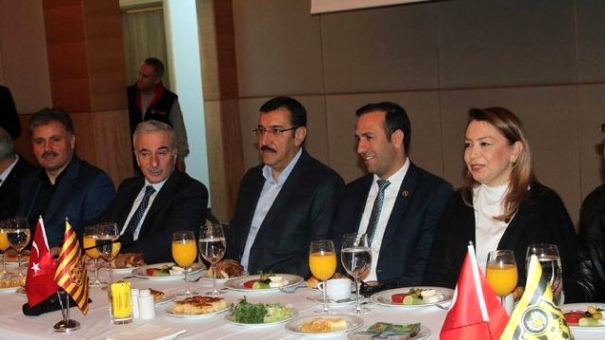 Alima Yeni Malatyaspor İçin Düzenlenen Sms Kampanyasının Tanıtımı Yapıldı