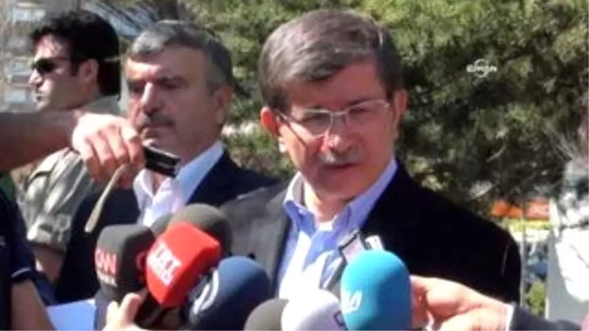 Bakan Davutoğlu: Bütün Senaryolara Hazırız