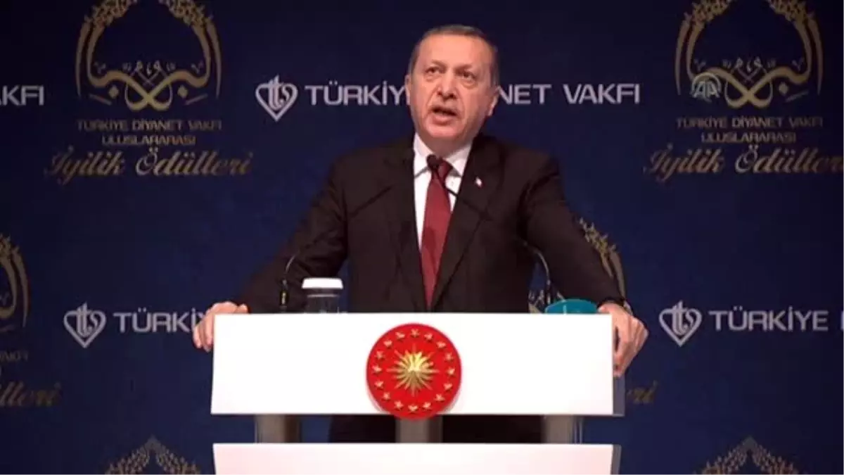 Cumhurbaşkanı Erdoğan: "2 Nisan\'da ABD\'de Yapılan Külliyeyi Açaçağız"