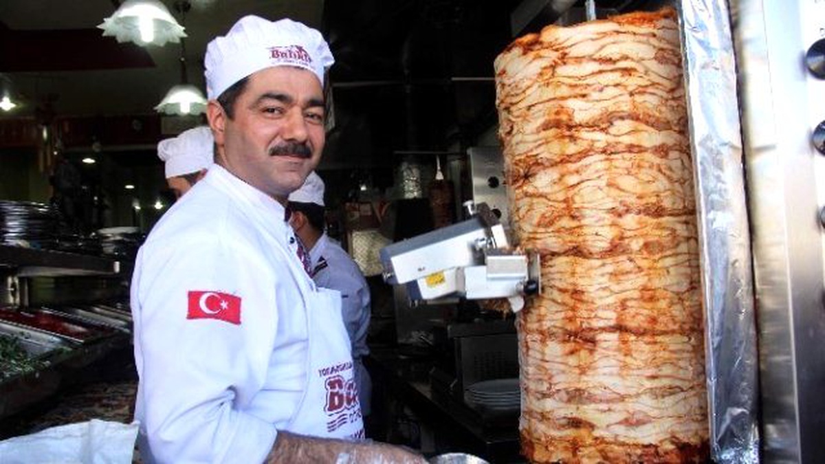 Döner Kesme Makinesi Döner Ustalarını Korkuttu