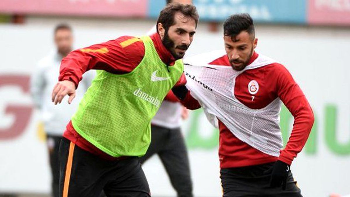 Galatasaray, Hamit Altıntop'la Sözleşme Yenilemeyi Planlıyor