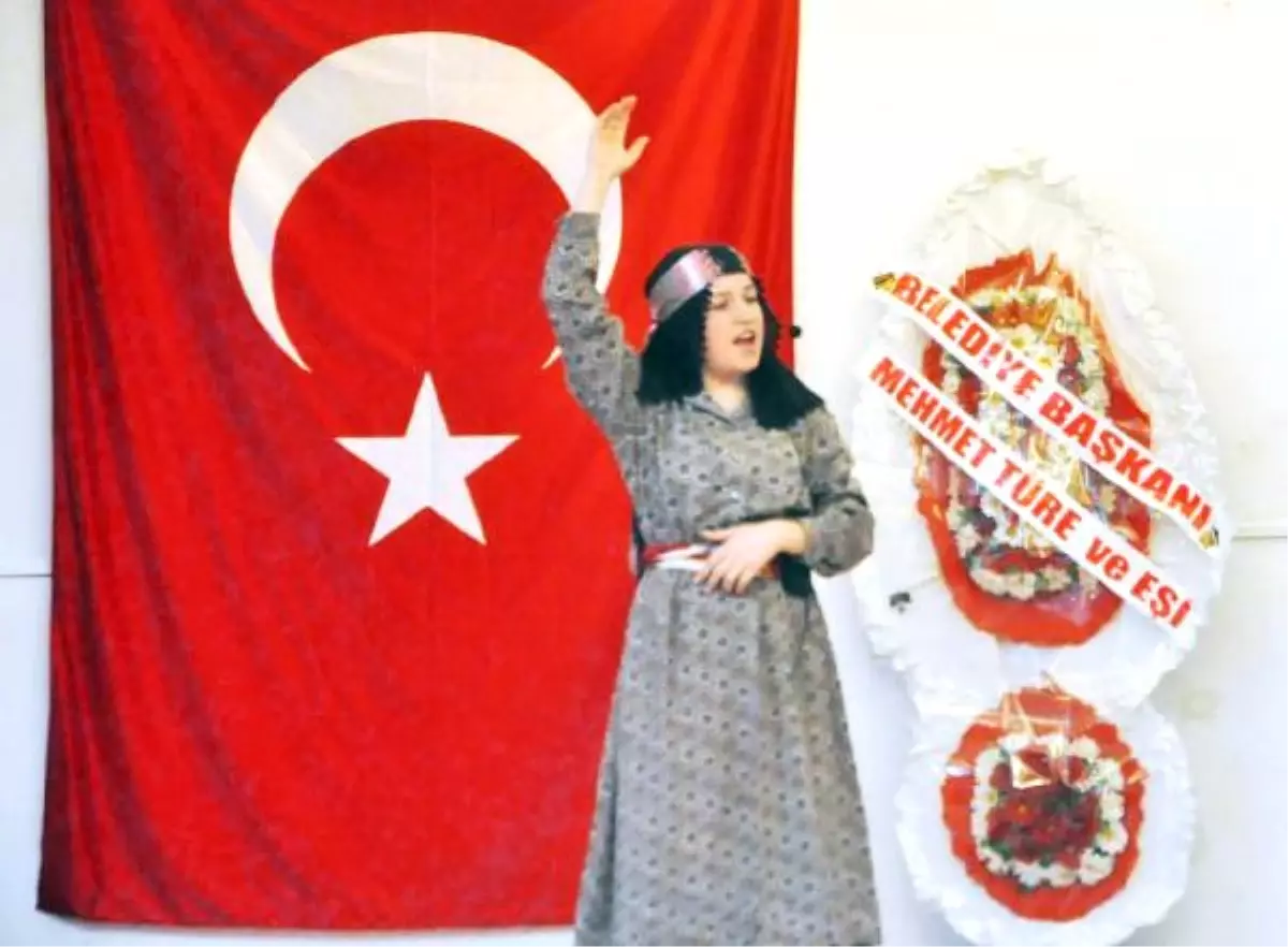 İstiklal Marşı Okuma Yarışında Ödülü Kabul Etmedi