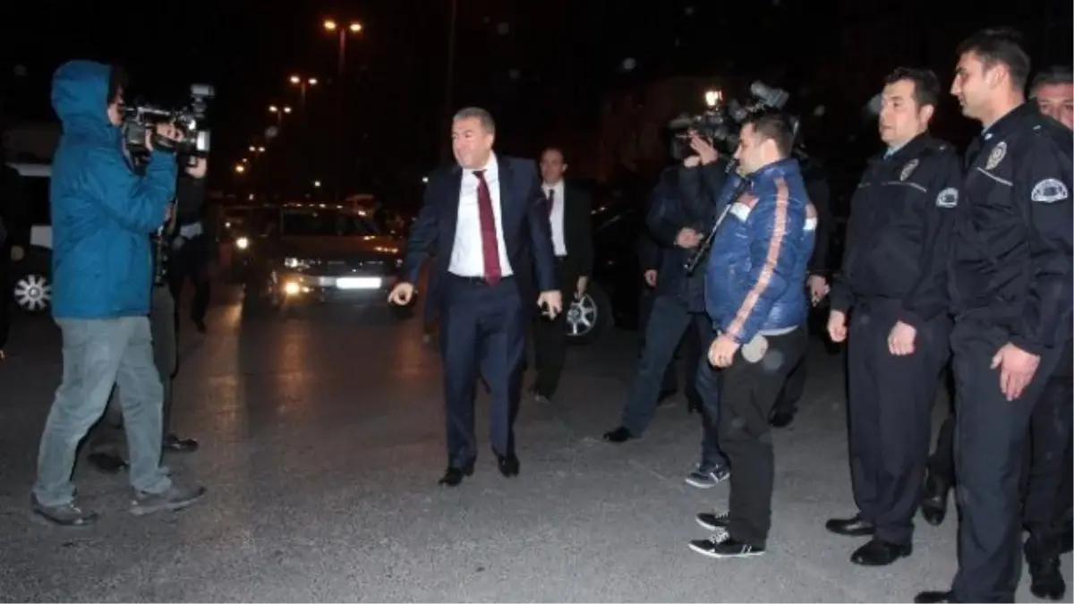 Mustafa Çalışkan Kanarya\'daki Asayiş Uygulamasını Yönetti
