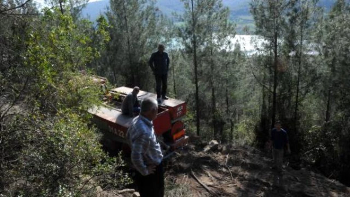 Osmaniye\'de 30 Dönüm Kızılçam Ormanı Yandı