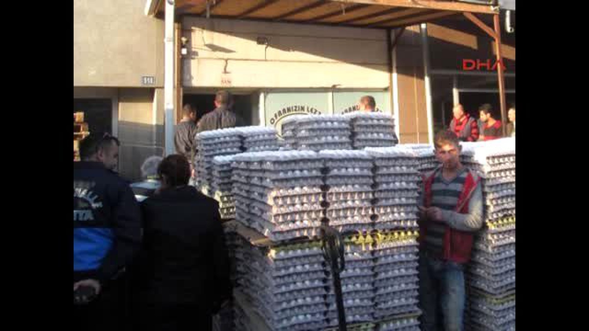 Yenimahalle Zabıtasından Bozuk Yumurta Baskını
