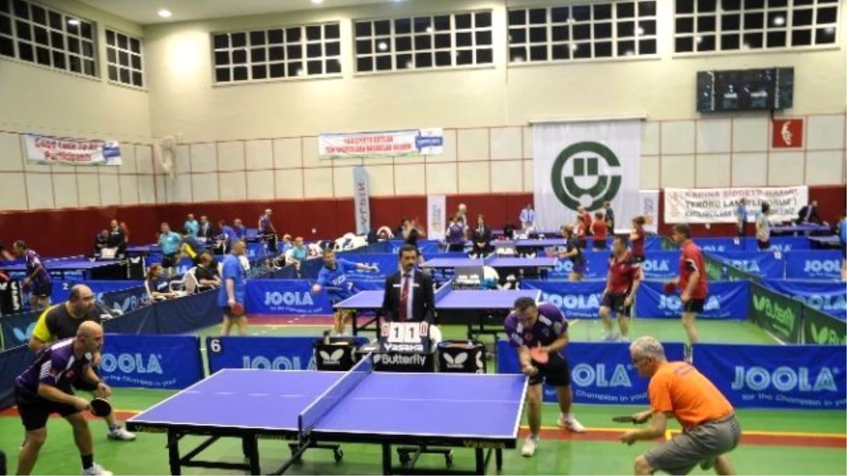 4. Adana Veteranlar Masa Tenisi Turnuvası Tamamlandı