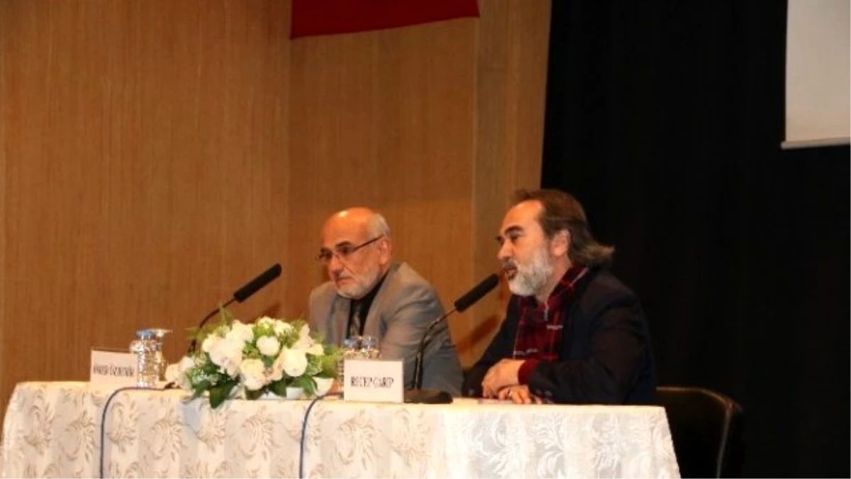 Büyükşehir Belediyesi İstiklal Marşı\'nın Kabulünü Mehmet Akif Konferansı ile Andı