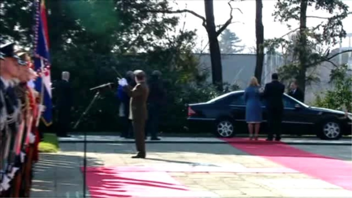 Charles, Cumhurbaşkanı Kitarovic ve Başbakan Oreskovic ile Görüştü